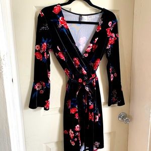 DIVIDED Floral Velvet Mini Dress